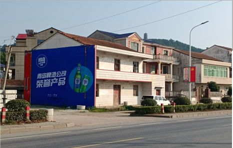 贵溪写真布和喷绘布的区别?